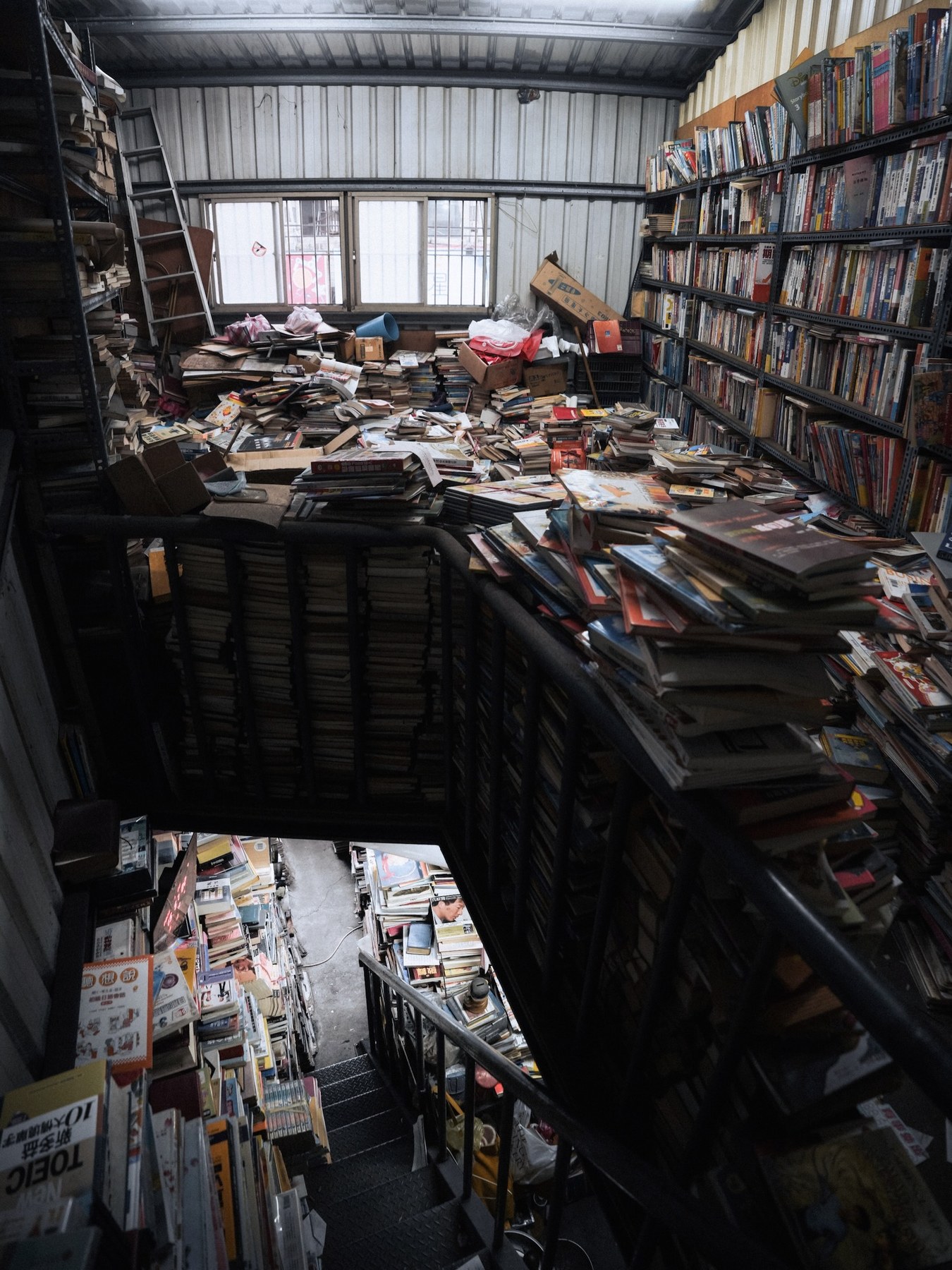 無名書店 · 6