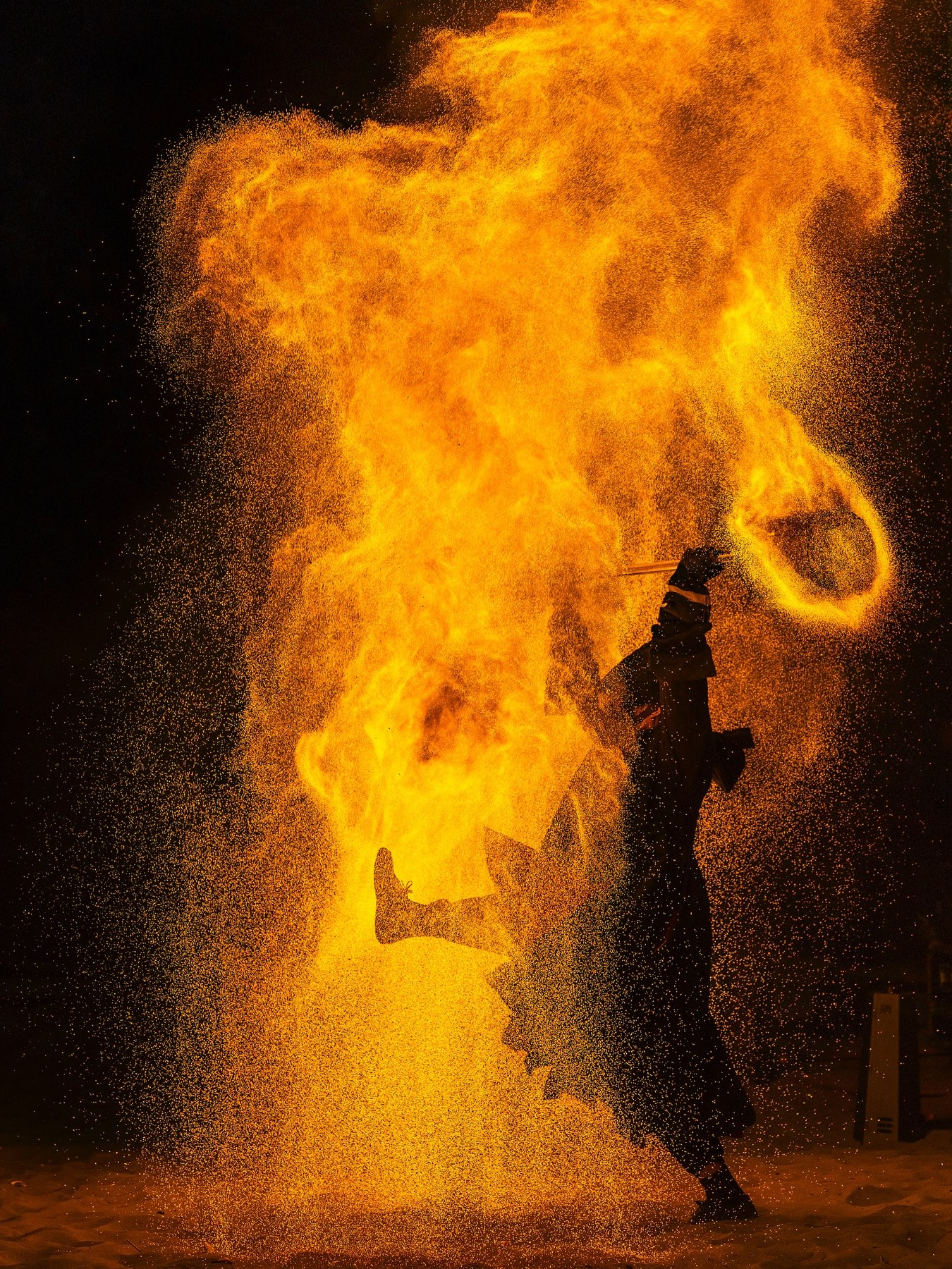 火壺（Charcoal staff ）🔥 · 6