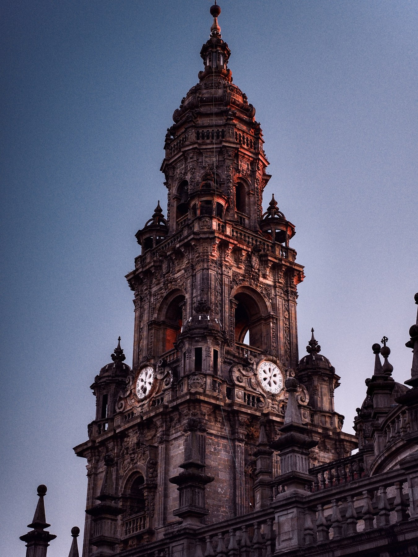 Cathedral de Santiago ⛪️ · 1
